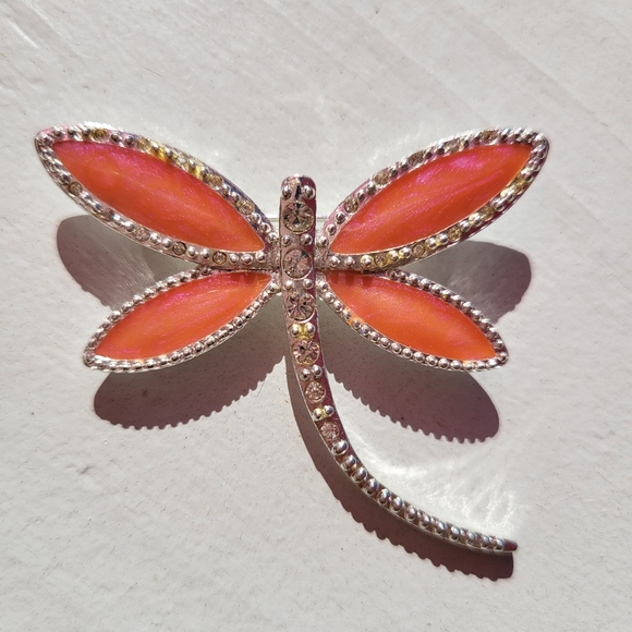 Vintage Avon - NR Dragonfly Pin ~ Brooch ~ 1990s ~ VGUC ~ Pretty Pink - Peach - Picture 7 of 13